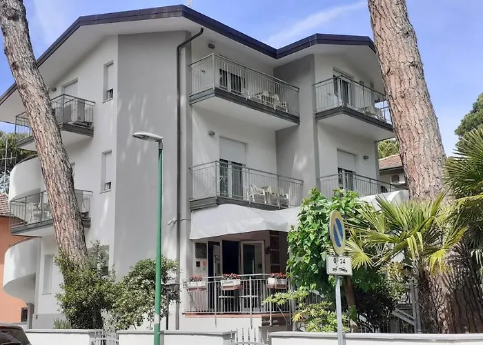 Garni Anna 3* Τσέρβια