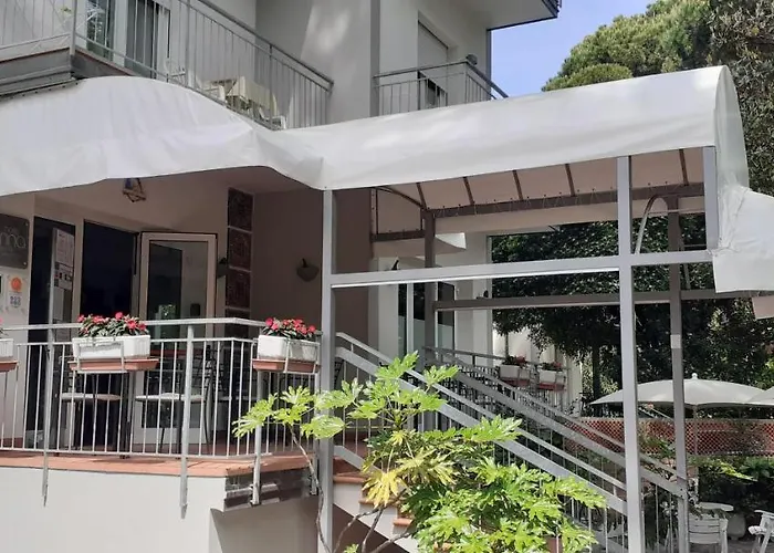 Garni Anna 3* Τσέρβια