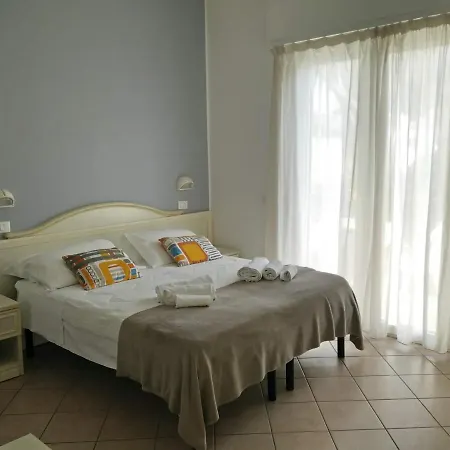 Garnì Anna 3*