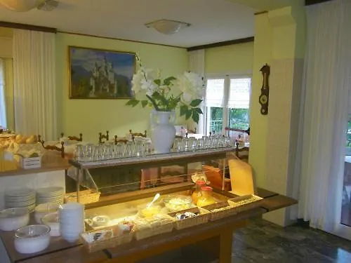 Hotell Garnì Anna 3*